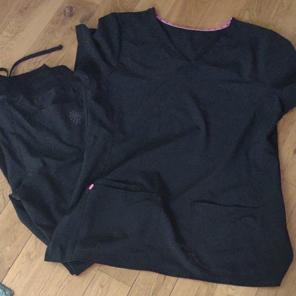 Heartsoul brand Black V-Neck Scrub Set